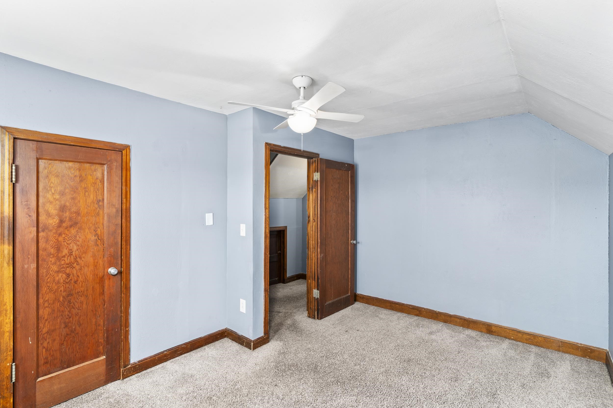 914 West Brewster Street Appleton, WI 54914 - Photo 13 of 29