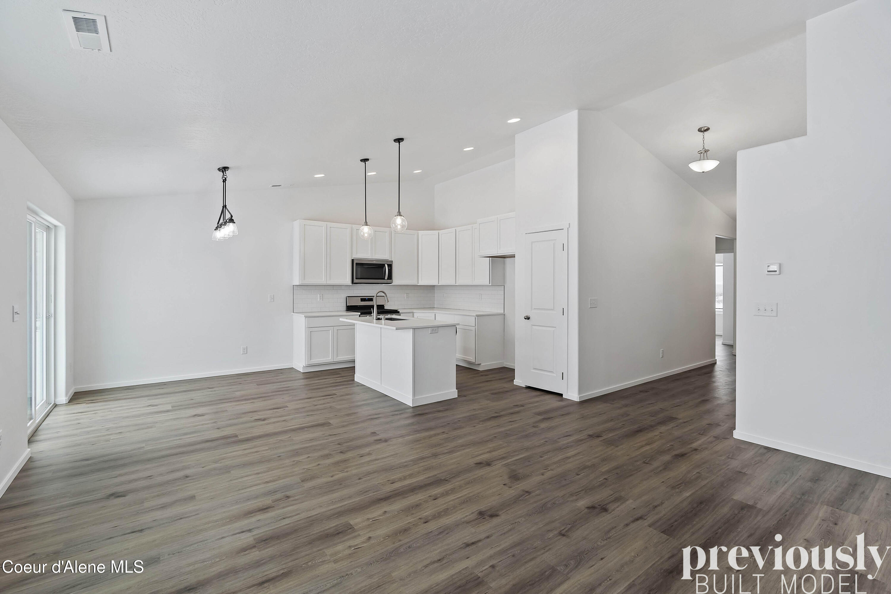 6143 Pelican Loop Rathdrum, ID 83858 - Photo 4 of 6 File Photo