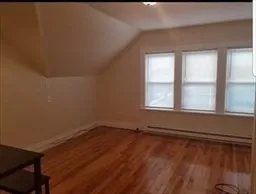 $1,750 | 1060 Pleasant Street, Unit 3, Worcester, MA 01602