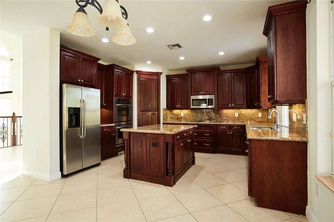11110 Misty Ridge Way Boynton Beach, FL 33473 - Photo 7 of 32 Photo 7