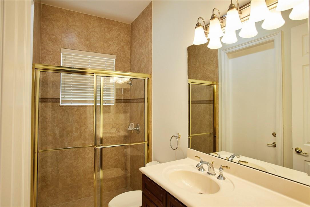 11110 Misty Ridge Way Boynton Beach, FL 33473 - Photo 8 of 32 Cabana Bath