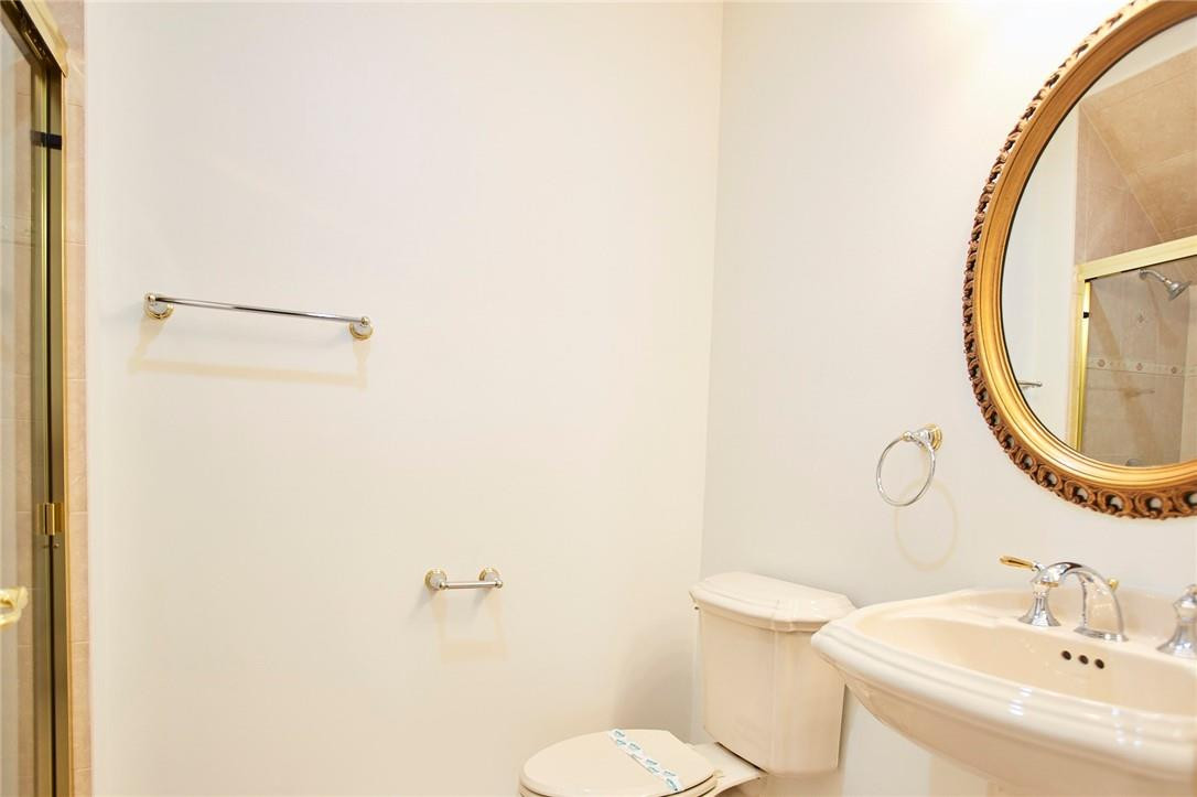 11110 Misty Ridge Way Boynton Beach, FL 33473 - Photo 9 of 32 Downstairs Full Bath