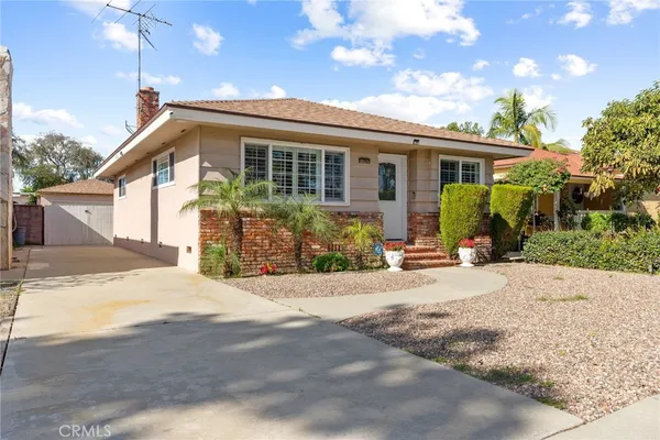 $724,900 | 10525 Washington Avenue, South Gate, CA 90280