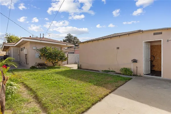$724,900 | 10525 Washington Avenue, South Gate, CA 90280