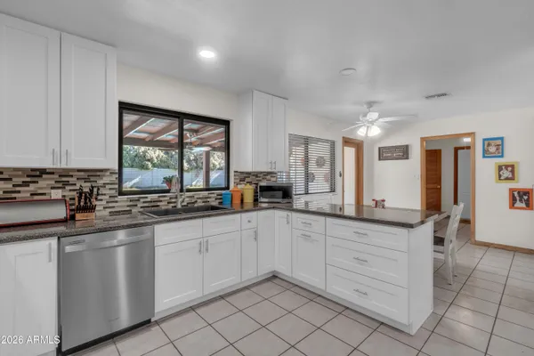 $960,000 | 13201 North 64th Drive, Glendale, AZ 85304