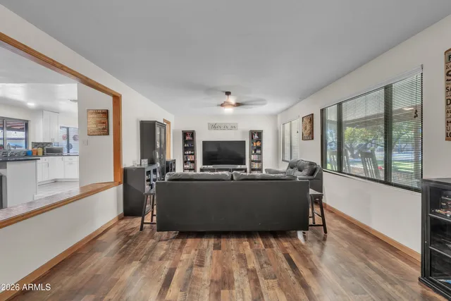 $995,000 | 13201 North 64th Drive, Glendale, AZ 85304