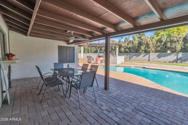 $960,000 | 13201 North 64th Drive, Glendale, AZ 85304