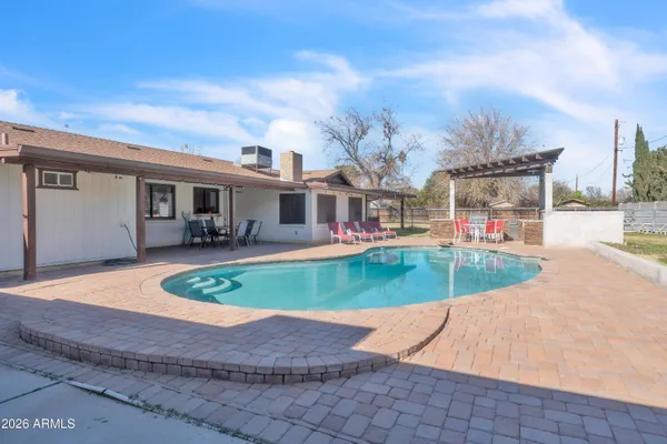 $960,000 | 13201 North 64th Drive, Glendale, AZ 85304