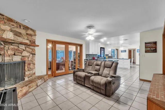 $995,000 | 13201 North 64th Drive, Glendale, AZ 85304