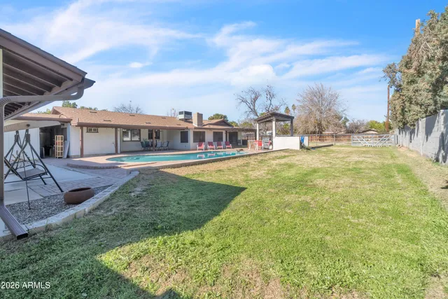 $995,000 | 13201 North 64th Drive, Glendale, AZ 85304