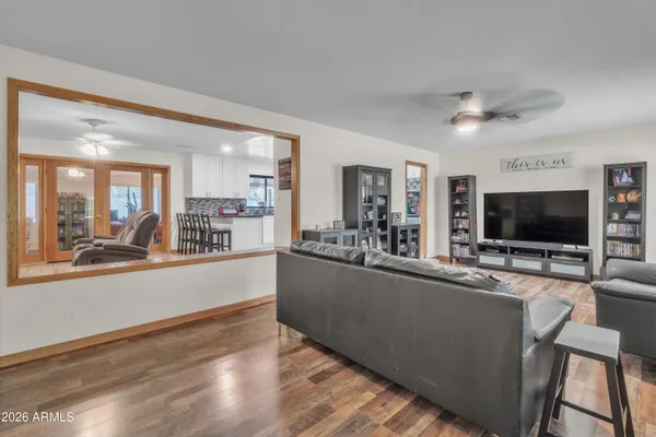 $960,000 | 13201 North 64th Drive, Glendale, AZ 85304