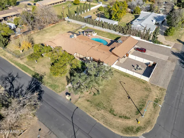 $995,000 | 13201 North 64th Drive, Glendale, AZ 85304