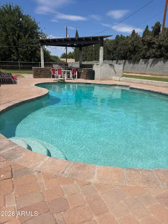 $950,000 | 13201 North 64th Drive, Glendale, AZ 85304