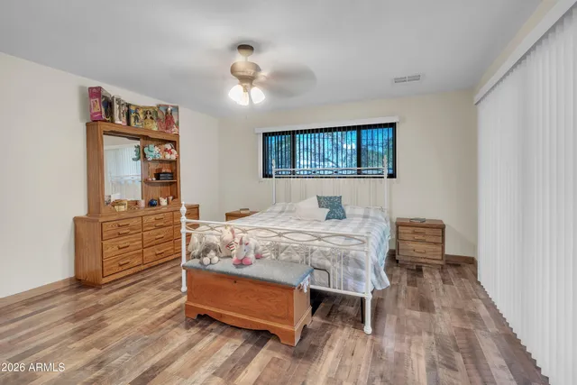 $995,000 | 13201 North 64th Drive, Glendale, AZ 85304