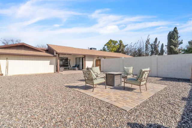 $995,000 | 13201 North 64th Drive, Glendale, AZ 85304