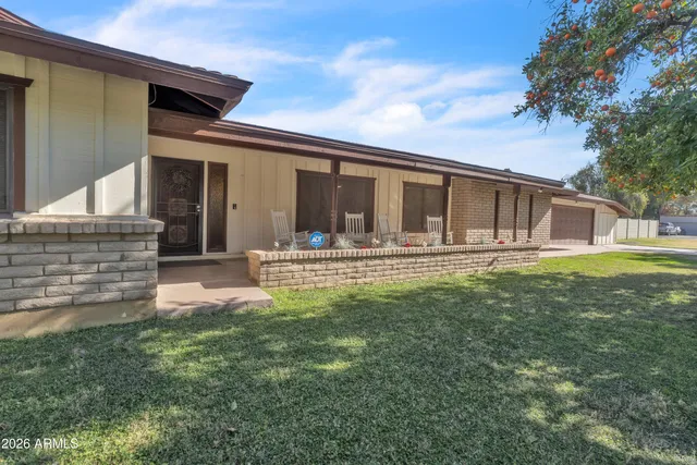 $995,000 | 13201 North 64th Drive, Glendale, AZ 85304