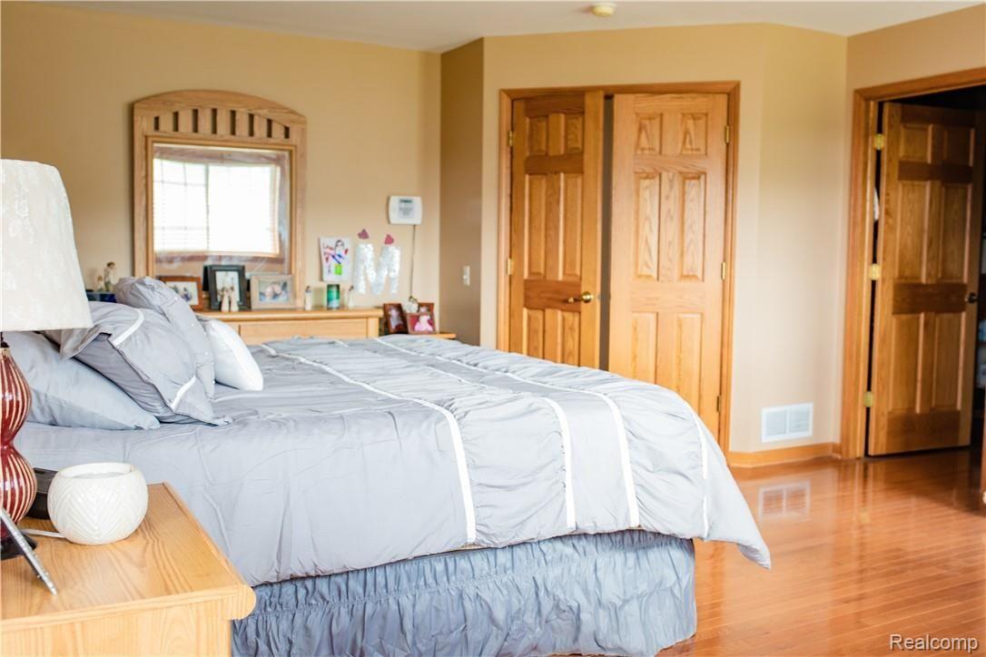 12801 Capernall Road Carleton, MI 48117 - Photo 29 of 40 29.jpg