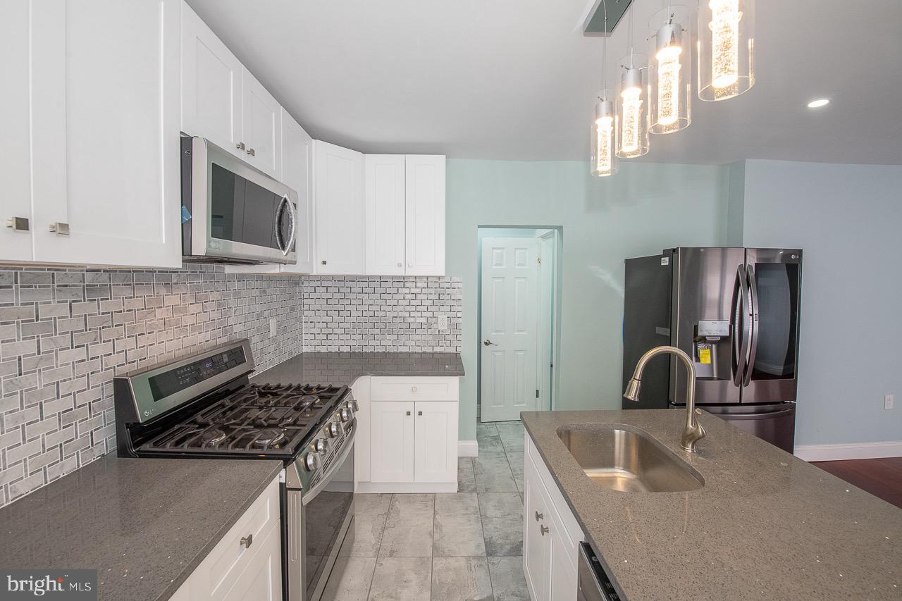 5436 Gainor Road Philadelphia, PA 19131 - Photo 15 of 53 Gallery Image 15