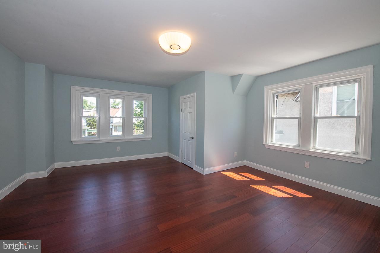 5436 Gainor Road Philadelphia, PA 19131 - Photo 21 of 53 Gallery Image 21