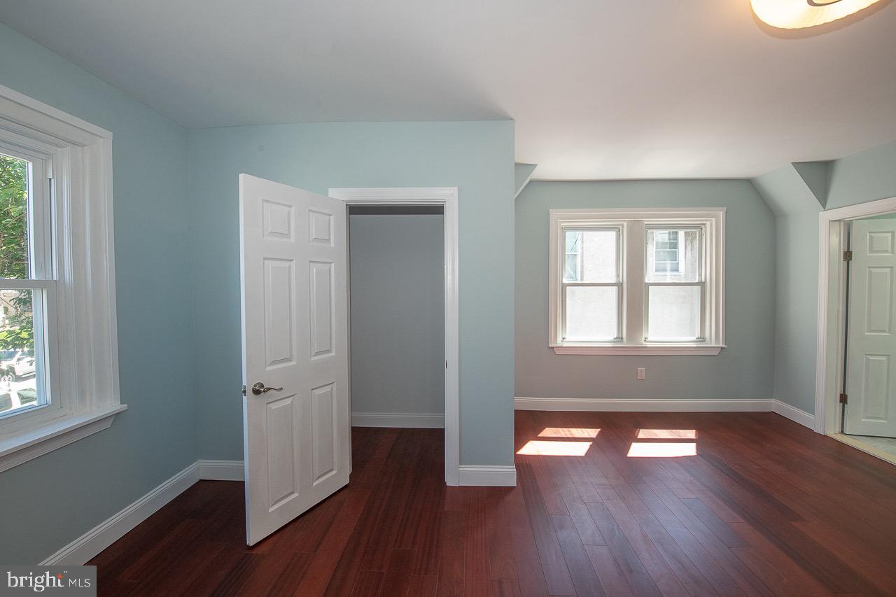 5436 Gainor Road Philadelphia, PA 19131 - Photo 23 of 53 Gallery Image 23