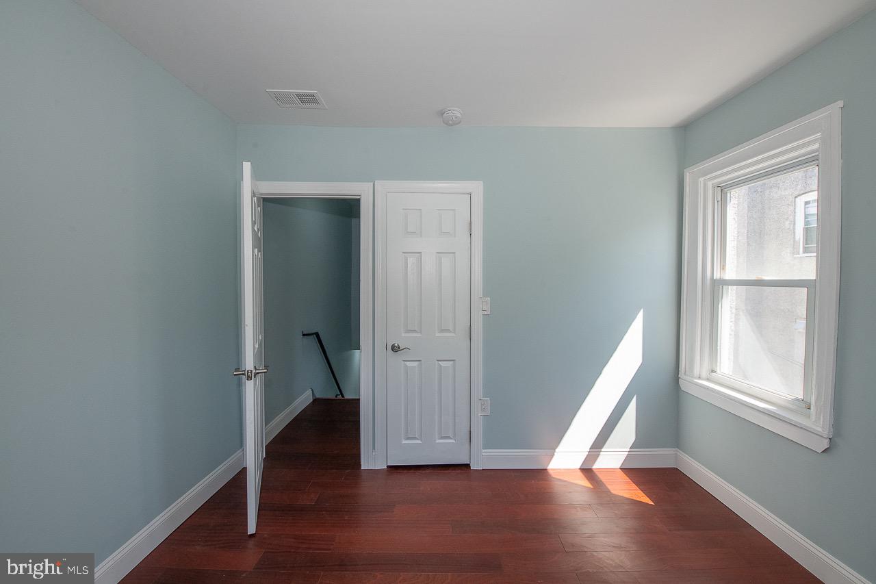 5436 Gainor Road Philadelphia, PA 19131 - Photo 35 of 53 Gallery Image 35