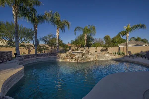$9,995 | 4548 West Mariposa Grande Lane, Glendale, AZ 85310