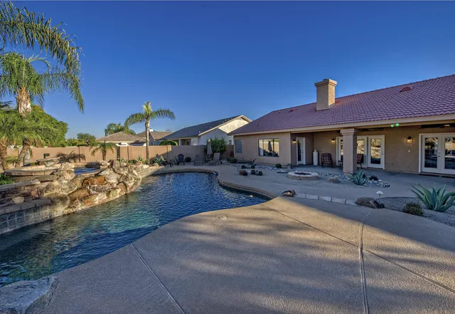 $9,995 | 4548 West Mariposa Grande Lane, Glendale, AZ 85310