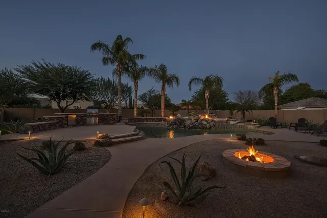 $9,995 | 4548 West Mariposa Grande Lane, Glendale, AZ 85310