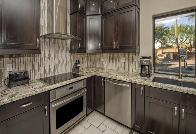 $9,995 | 4548 West Mariposa Grande Lane, Glendale, AZ 85310