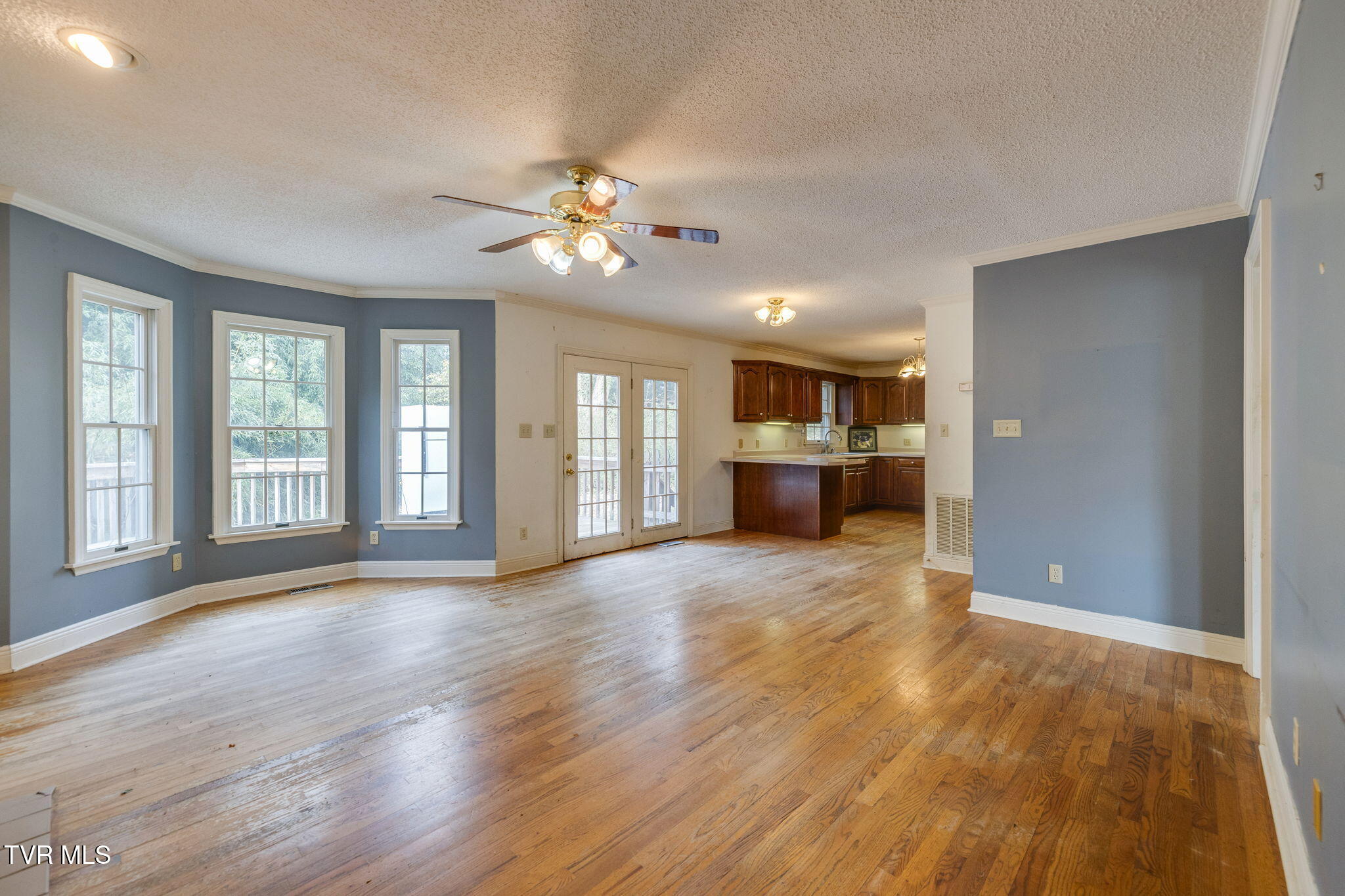 704 Ridgefields Road Kingsport, TN 37660 - Photo 12 of 55 012