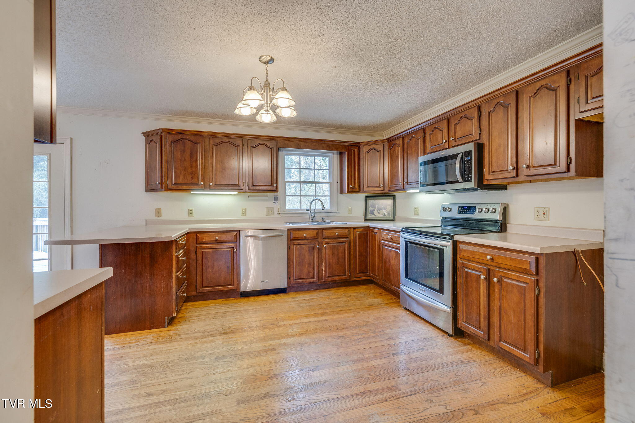 704 Ridgefields Road Kingsport, TN 37660 - Photo 14 of 55 014