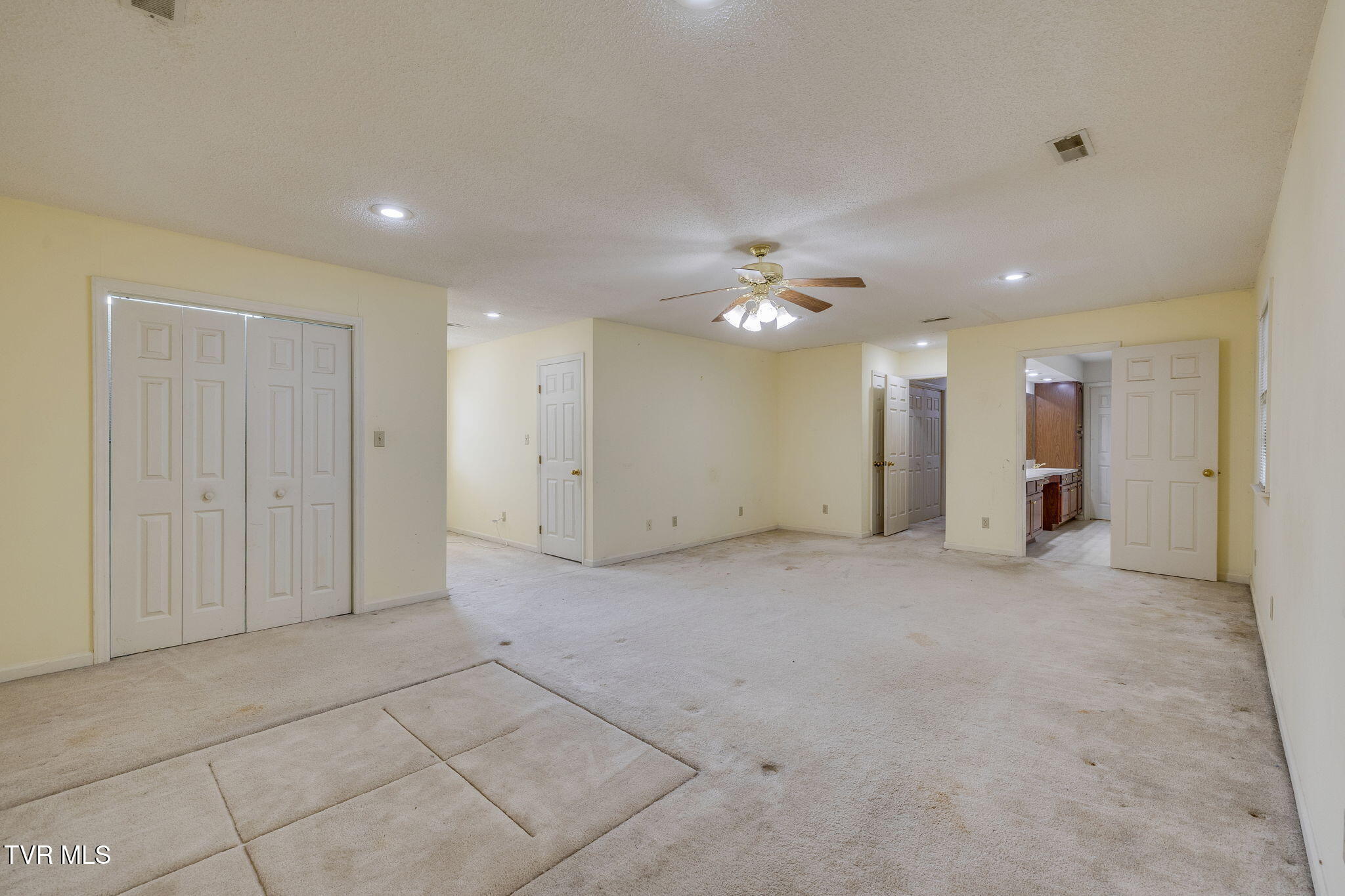 704 Ridgefields Road Kingsport, TN 37660 - Photo 22 of 55 022