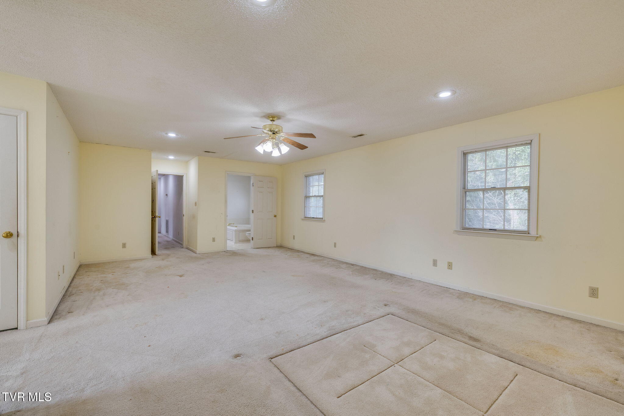 704 Ridgefields Road Kingsport, TN 37660 - Photo 23 of 55 023