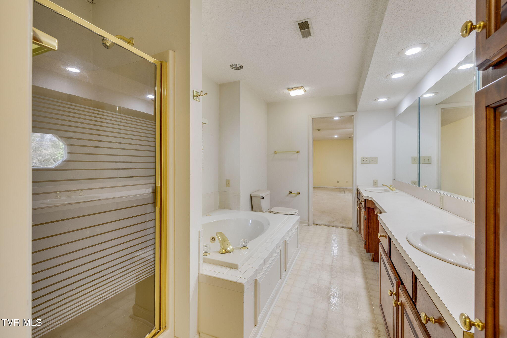 704 Ridgefields Road Kingsport, TN 37660 - Photo 27 of 55 027