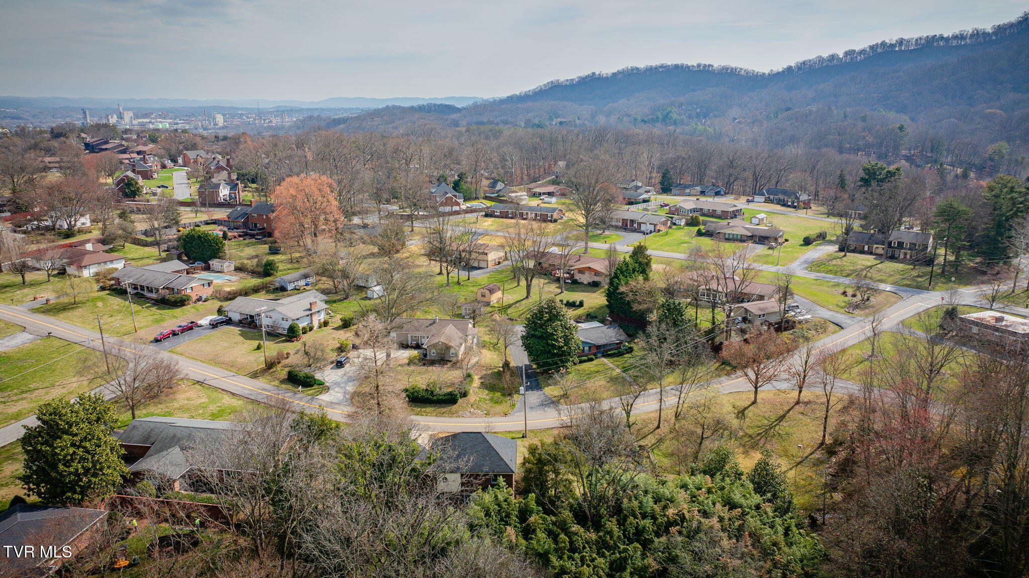 704 Ridgefields Road Kingsport, TN 37660 - Photo 52 of 55 105