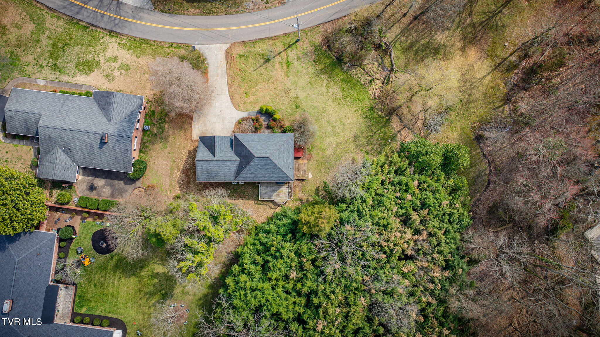 704 Ridgefields Road Kingsport, TN 37660 - Photo 54 of 55 107