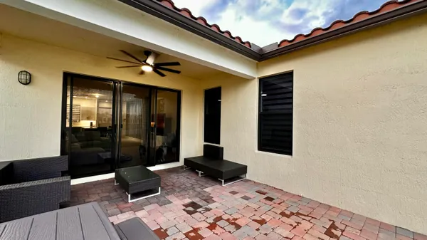 $3,200 | 5570 Quiet Lake Place, Loxahatchee, FL 33470