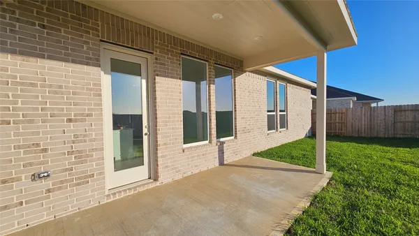 $2,295 | 16327 Mesquite Fld Drive, Hockley, TX 77447