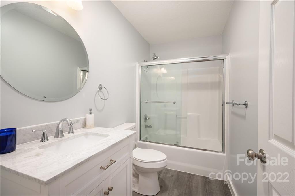 106 Bishop Cove Road Fairview, NC 28730 - Photo 18 of 36 Gallery Image 18