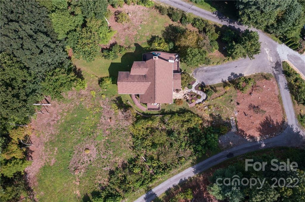 106 Bishop Cove Road Fairview, NC 28730 - Photo 34 of 36 Gallery Image 34