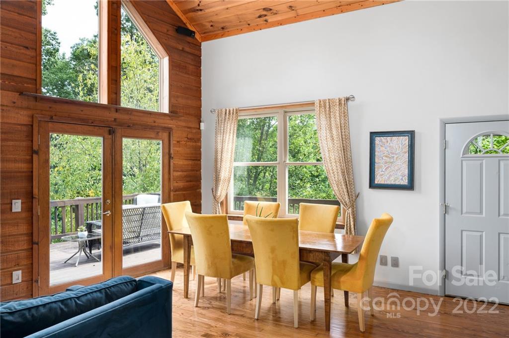 106 Bishop Cove Road Fairview, NC 28730 - Photo 7 of 36 Gallery Image 7