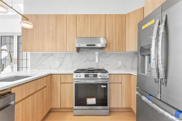 $1,628,000 | 150-17 Hawtree Street | Ozone Park