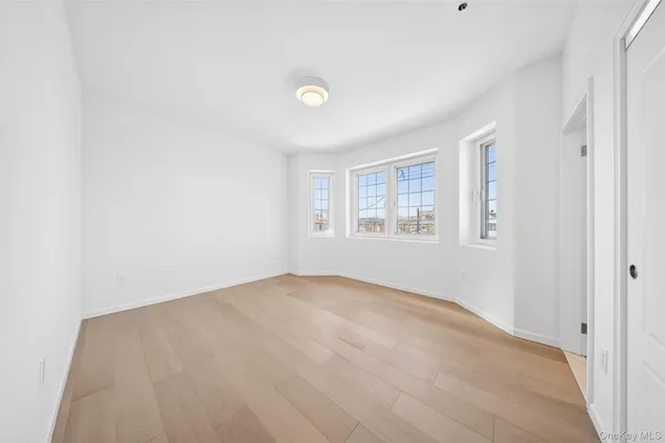 $1,628,000 | 150-17 Hawtree Street | Ozone Park