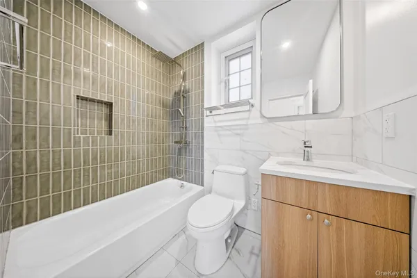$1,628,000 | 150-17 Hawtree Street | Ozone Park