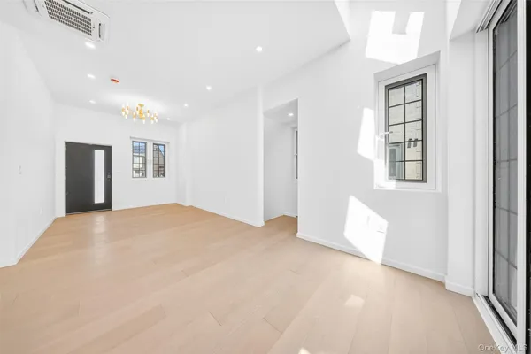 $1,628,000 | 150-17 Hawtree Street | Ozone Park
