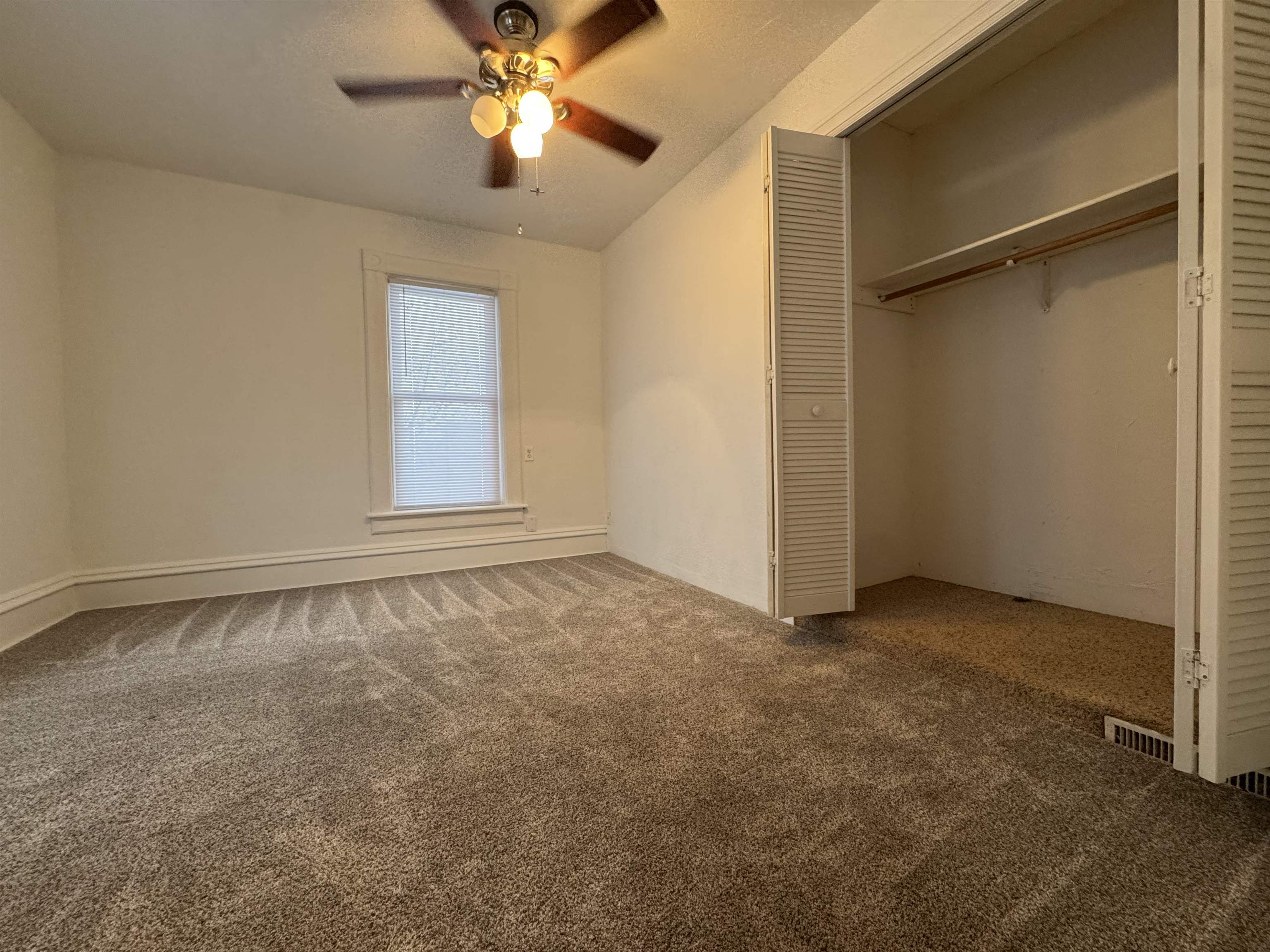 122 North Street Sun Prairie, WI 53590 - Photo 14 of 32