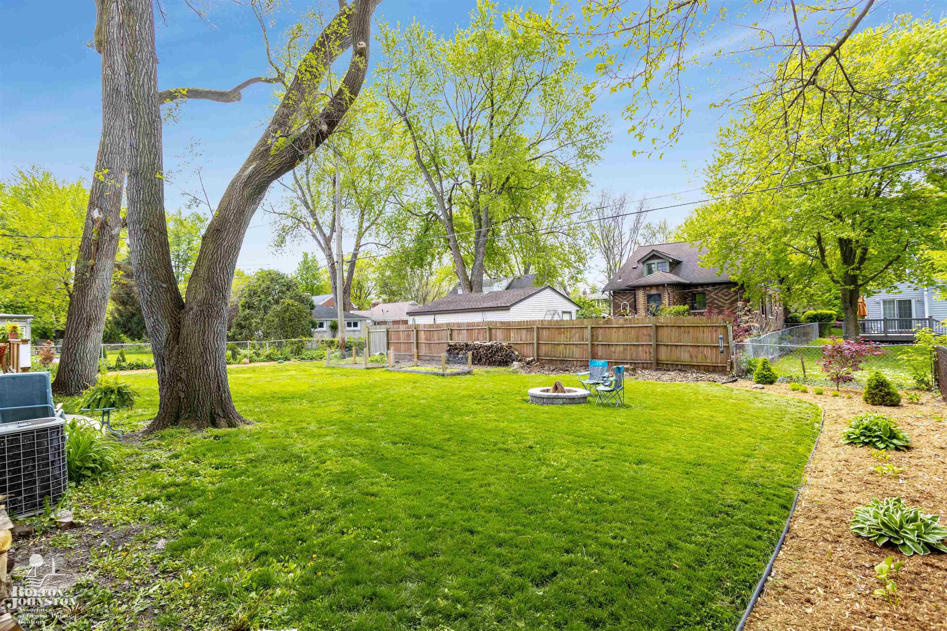 801 Pemberton Road Grosse Pointe Park, MI 48230 - Photo 42 of 46
