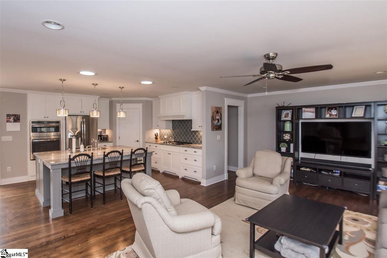 453 Pimlico Road Greenville, SC 29607 - Photo 8 of 25