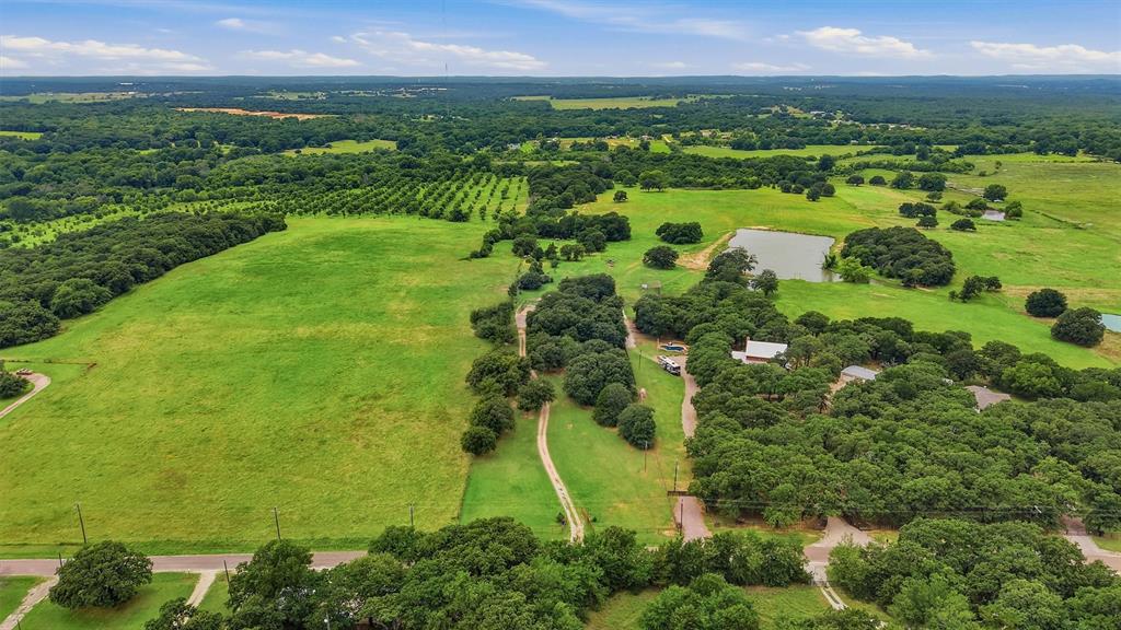 7277 West Line Road Collinsville, TX 76233 - Photo 2 of 28