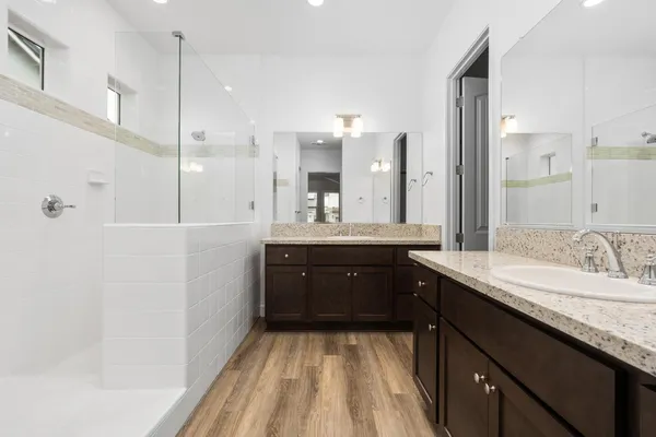 $448,686 | 331 Peters Lane South, Madera, CA 93636